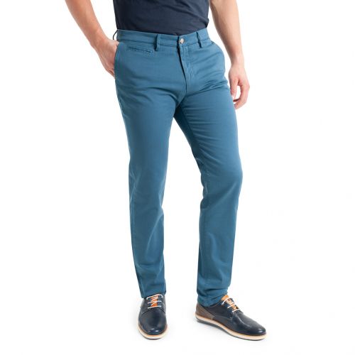color azul medio - Pantalón Sport hombre marca TCH tipo chino en colores en Algodón con lycra elástico. Slim fit